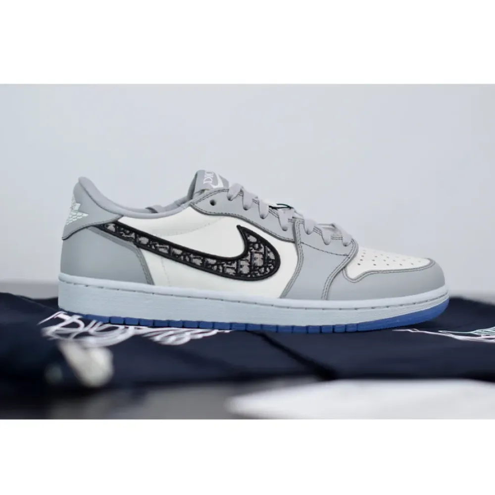 Dior x Air Jordan 1 Low Wolf Grey/Sail-Photon Dust-White CN8608-002