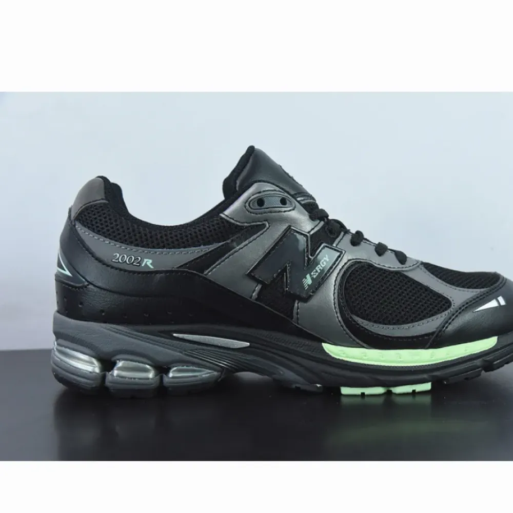 New Balance 2002R Black Powder Green M2002RLD