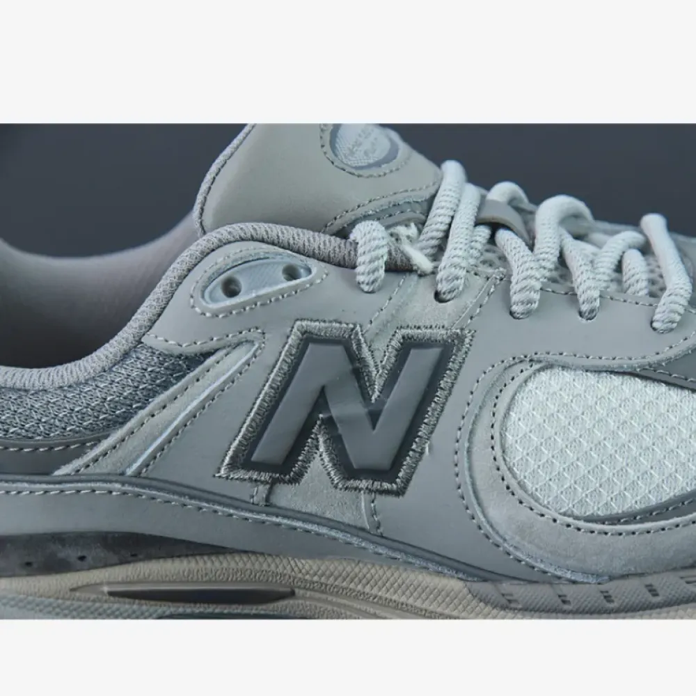 New Balance 2002R Grey Pocket  M2002RVC