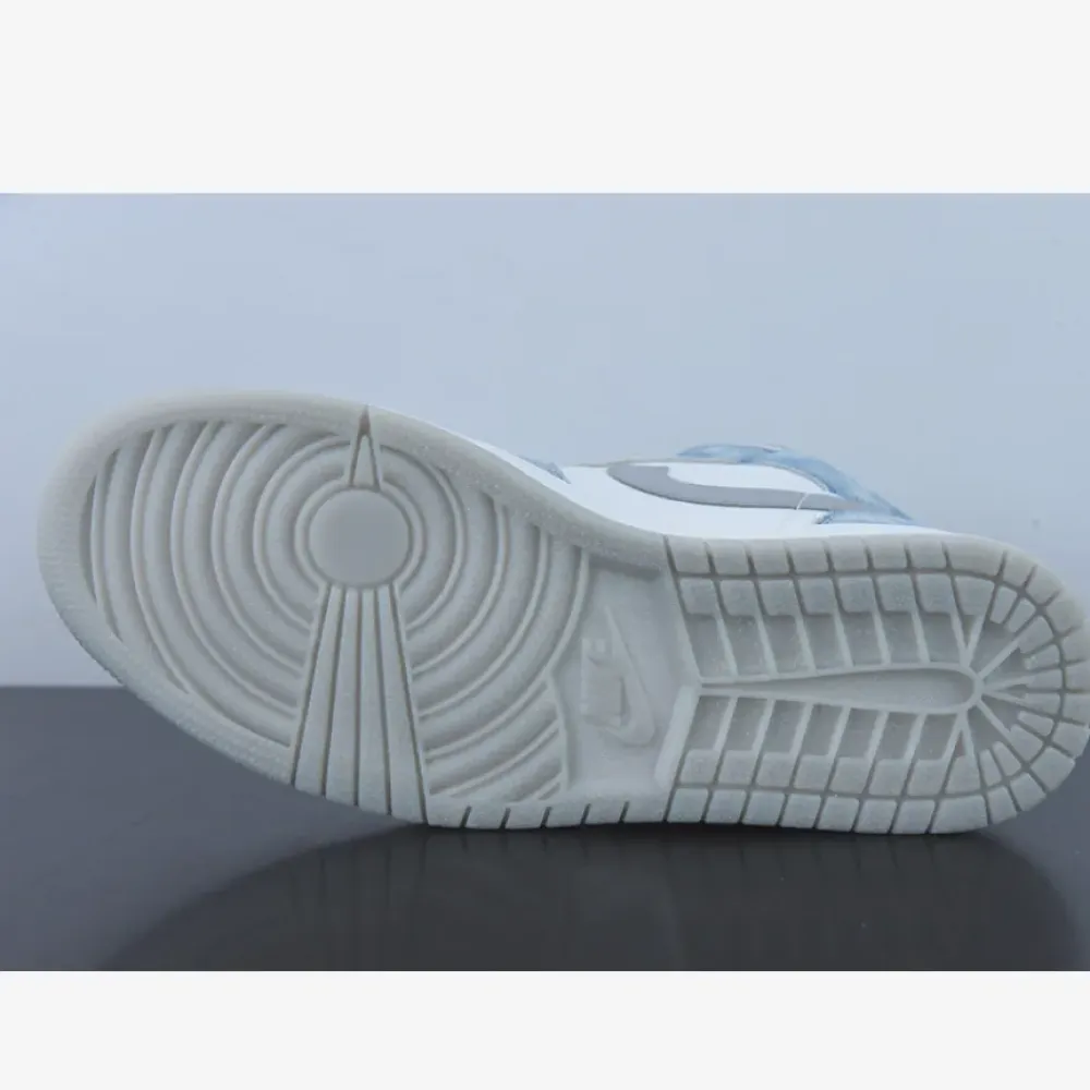 Air Jordan 1 Mid French Blue Fire Red  DN3706-401