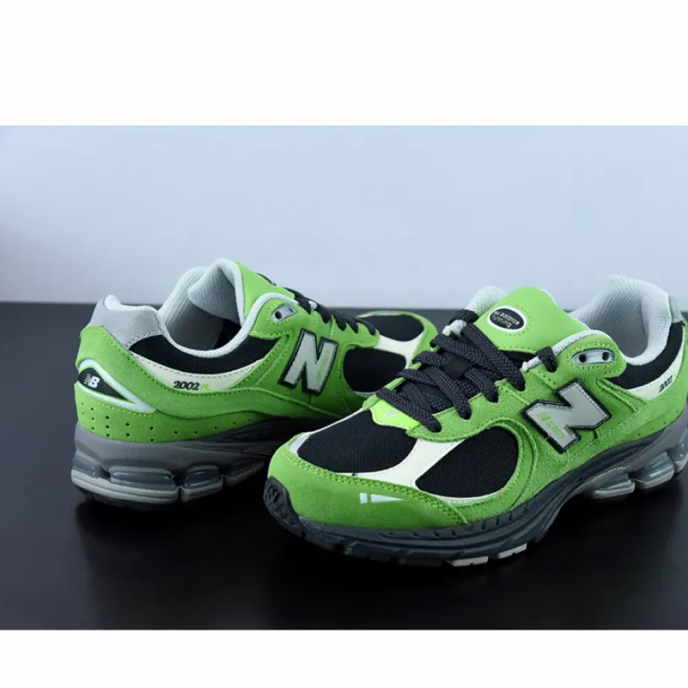 New Balance 2002R “Good Vibes Pack” Green M2002RGZ