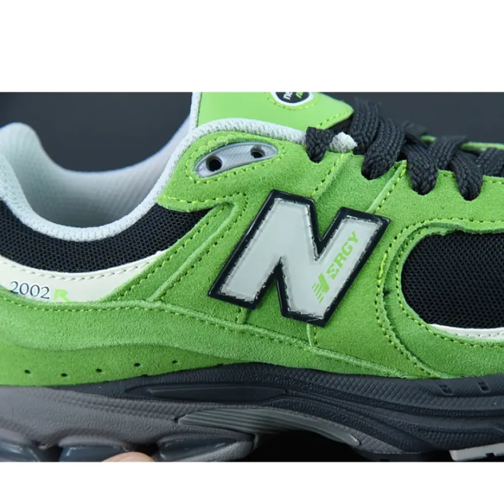 New Balance 2002R “Good Vibes Pack” Green M2002RGZ