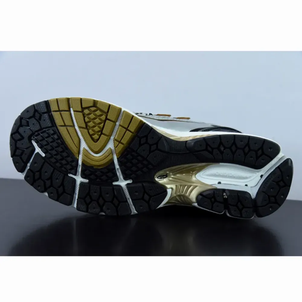 New Balance 1906R White/Black-Metallic Gold  M1906RA