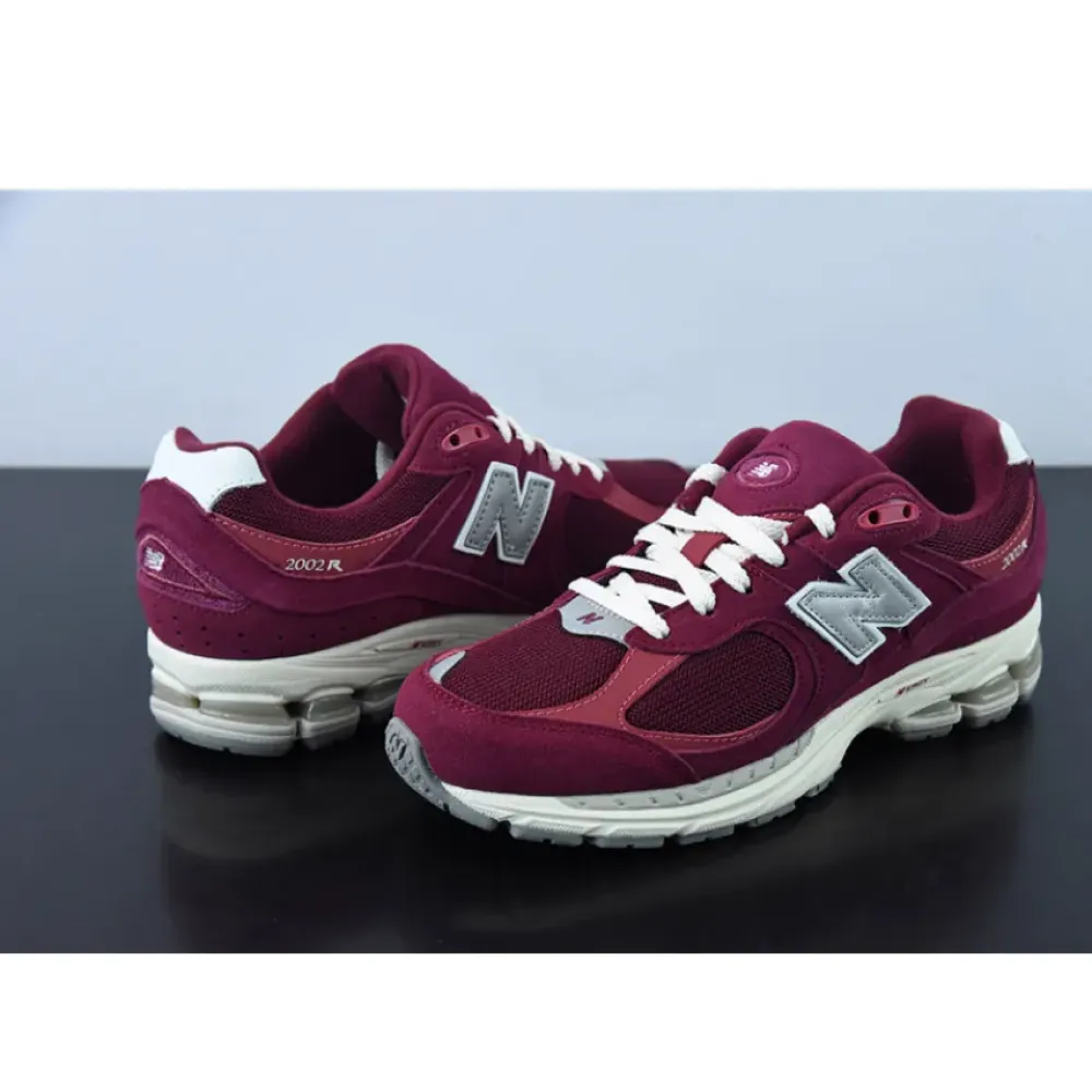 New Balance 2002R Garnet  M2002RHA
