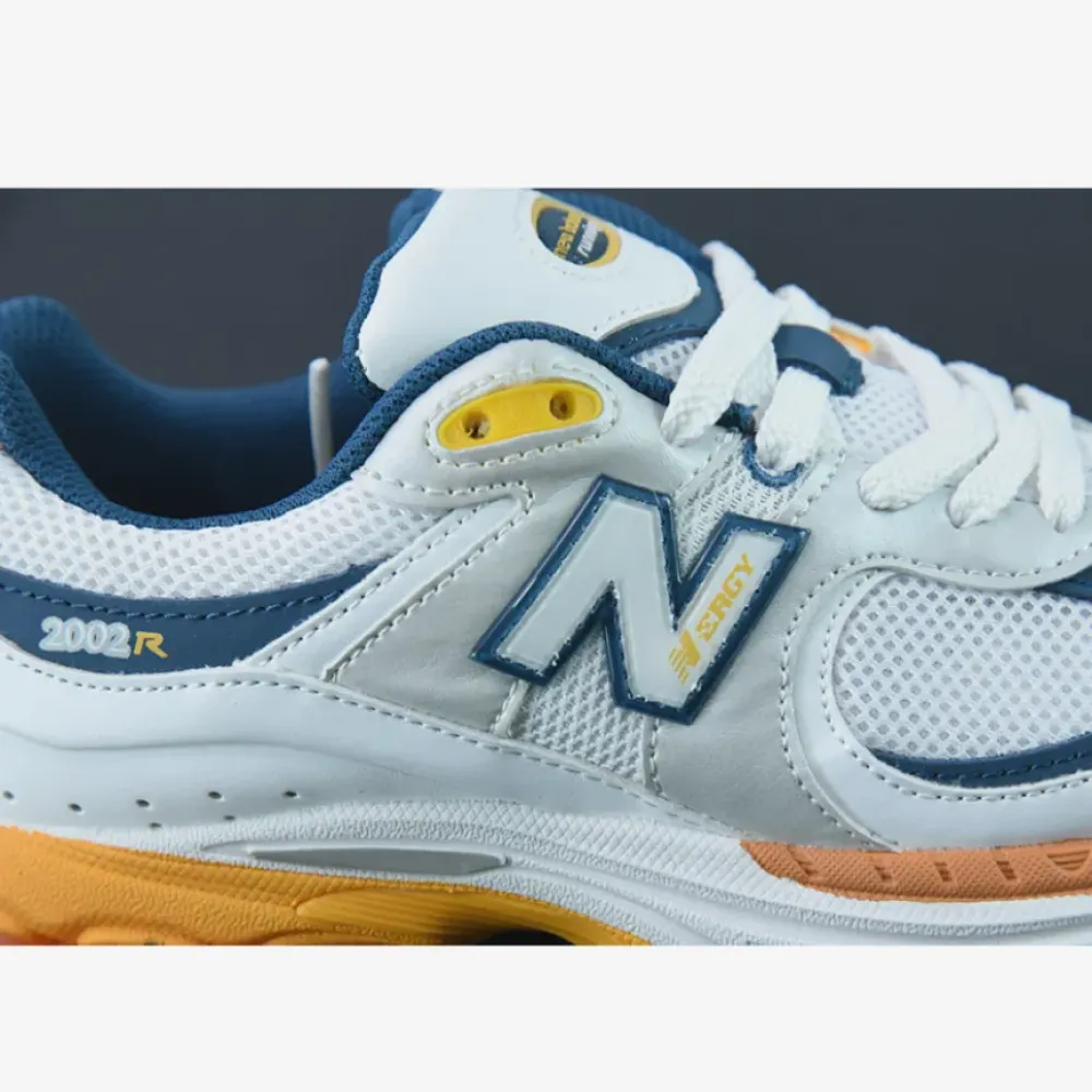 New Balance 2002R White Lagoon  M2002RLA