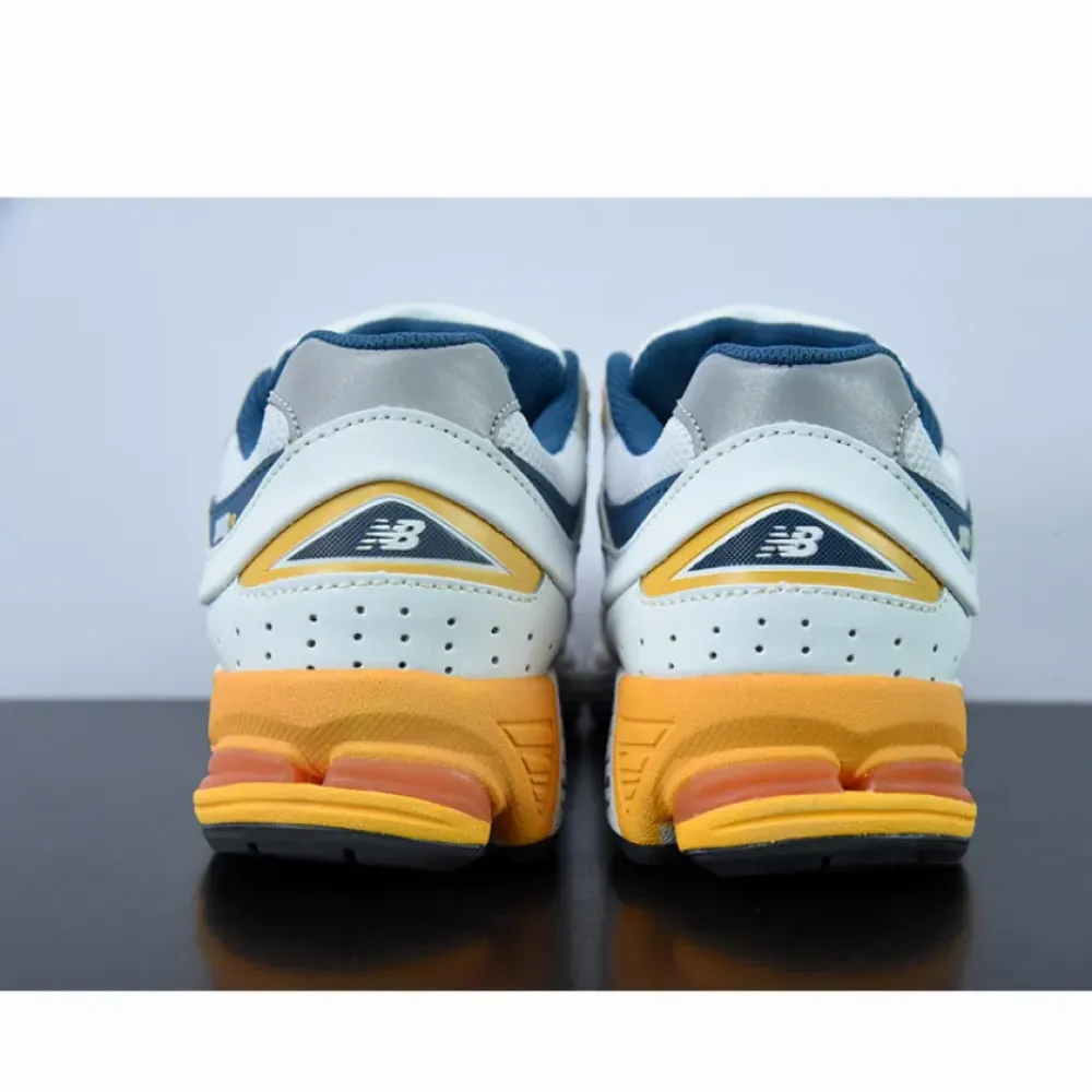 New Balance 2002R White Lagoon  M2002RLA