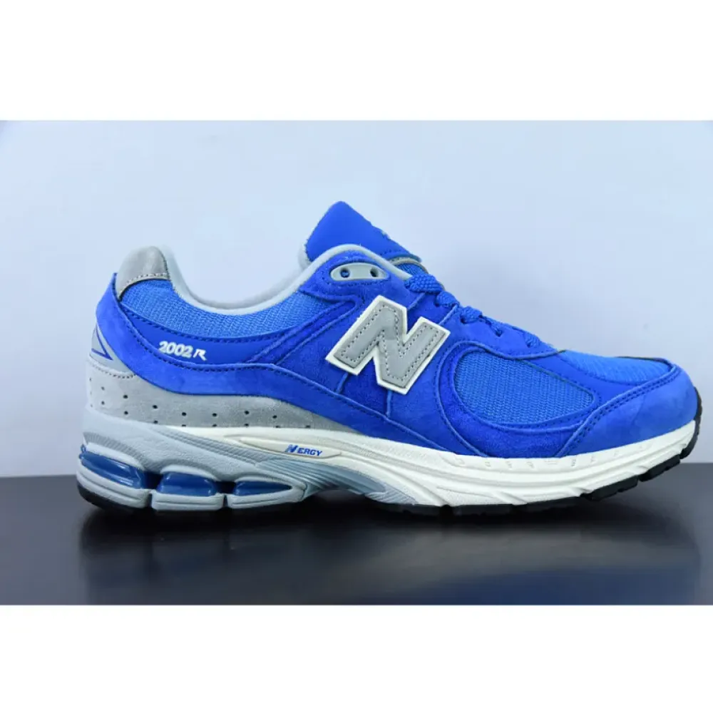 New Balance 2002R “Blue Suede”  M2002RHU