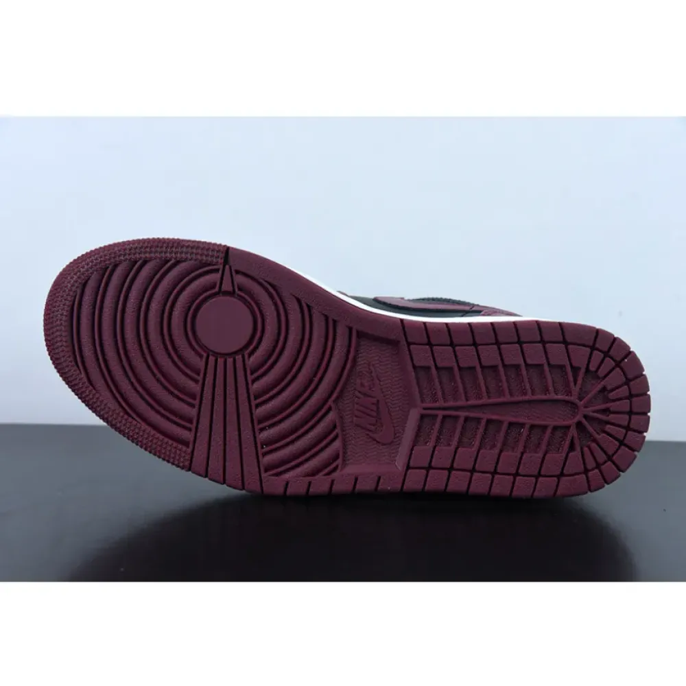 Air Jordan 1 Low Maroon Black  DC0774-006
