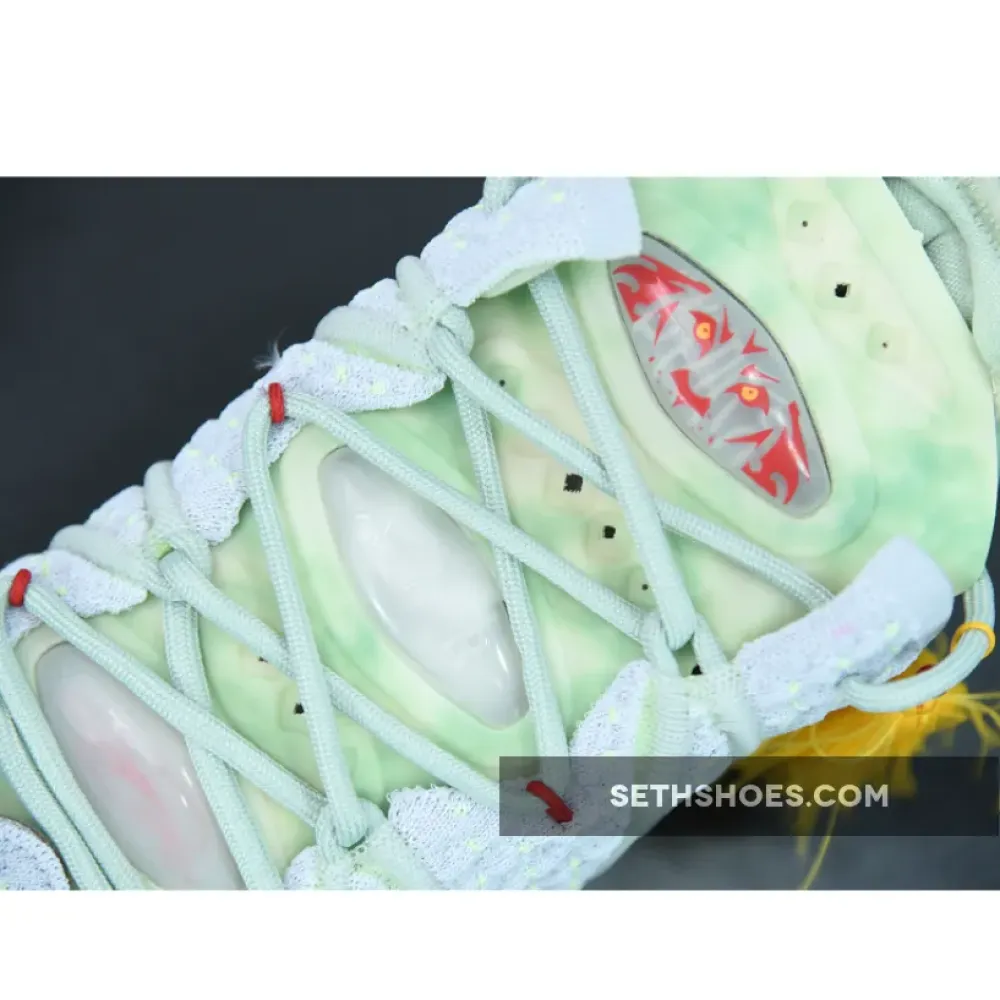 Nike LeBron 18 “Empire Jade”  DB7644-002