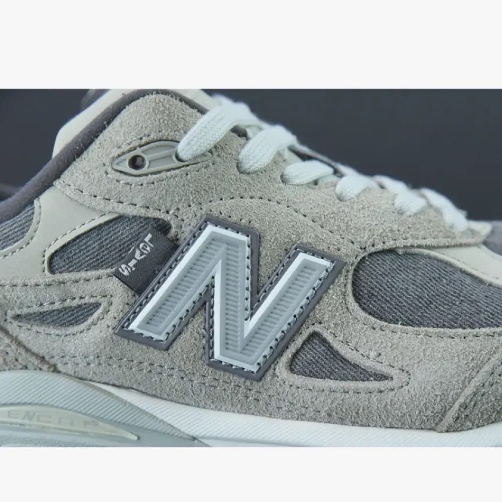 Levi’s x New Balance 990v3 Elephant Skin M990LV3