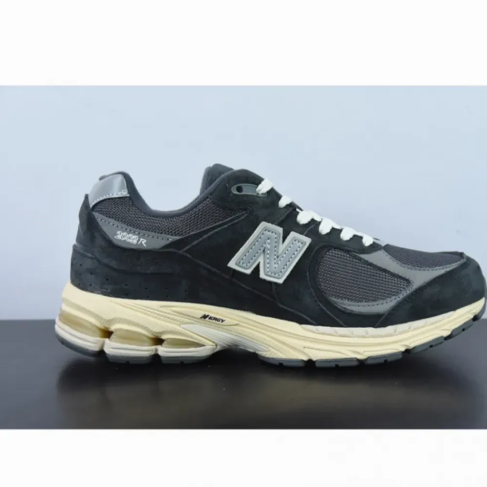 New Balance 2002R Black Dark Grey  M2002RHO