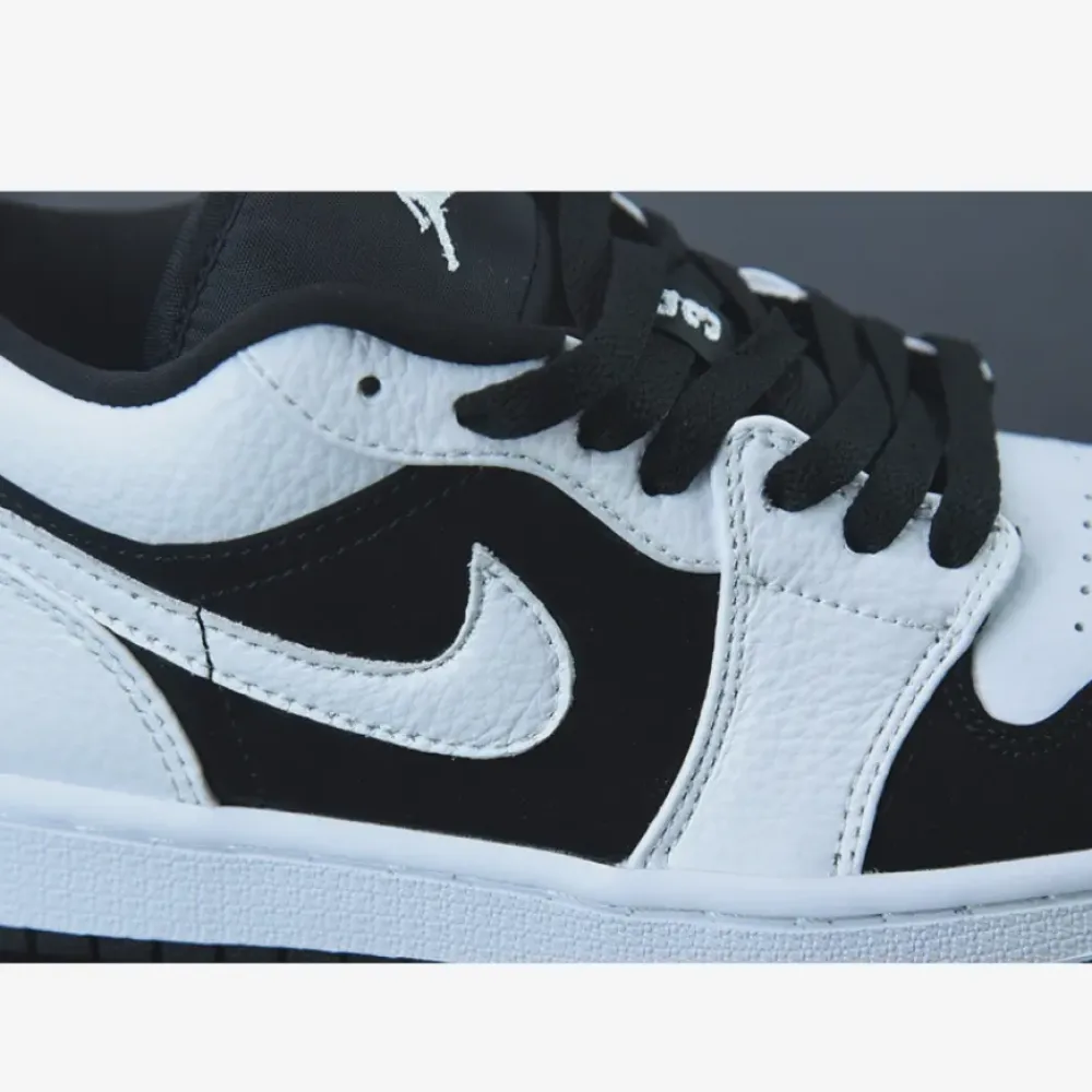 Air Jordan 1 Low Black White