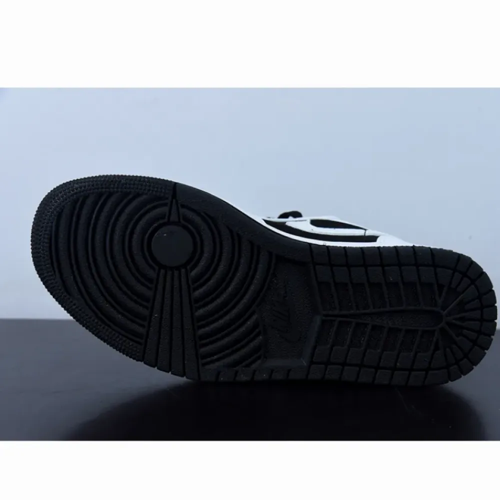 Air Jordan 1 Low Black White