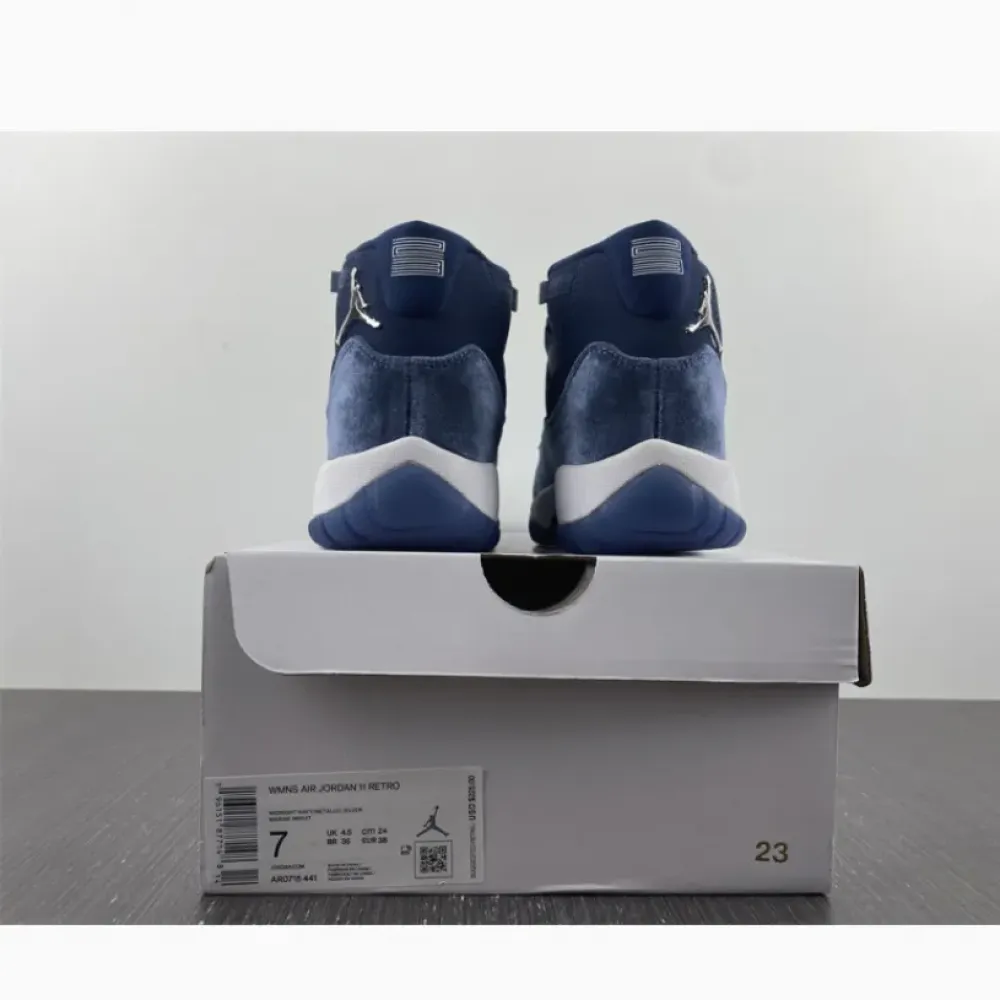 Air Jordan 11 Velvet Midnight Navy/Metallic Silver-White  AR0715-441
