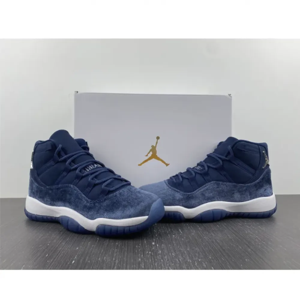 Air Jordan 11 Velvet Midnight Navy/Metallic Silver-White  AR0715-441