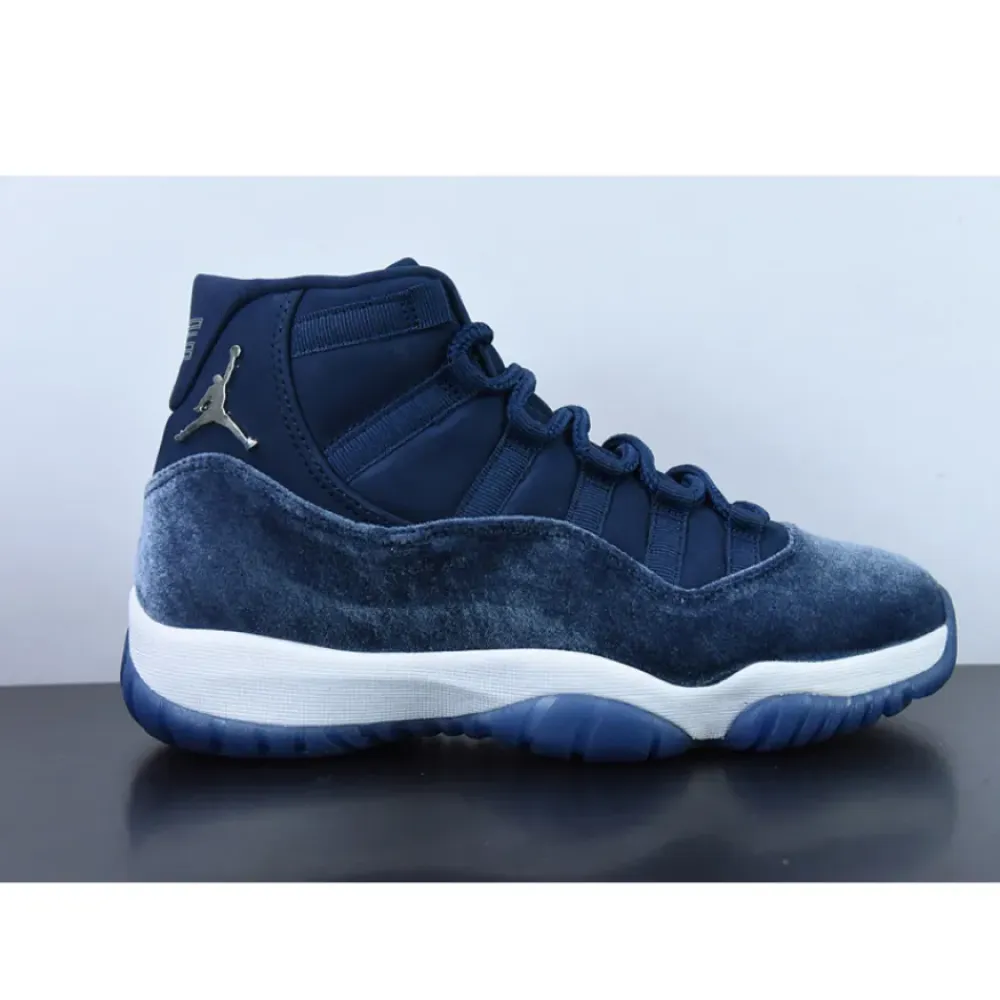 Air Jordan 11 Velvet Midnight Navy/Metallic Silver-White  AR0715-441