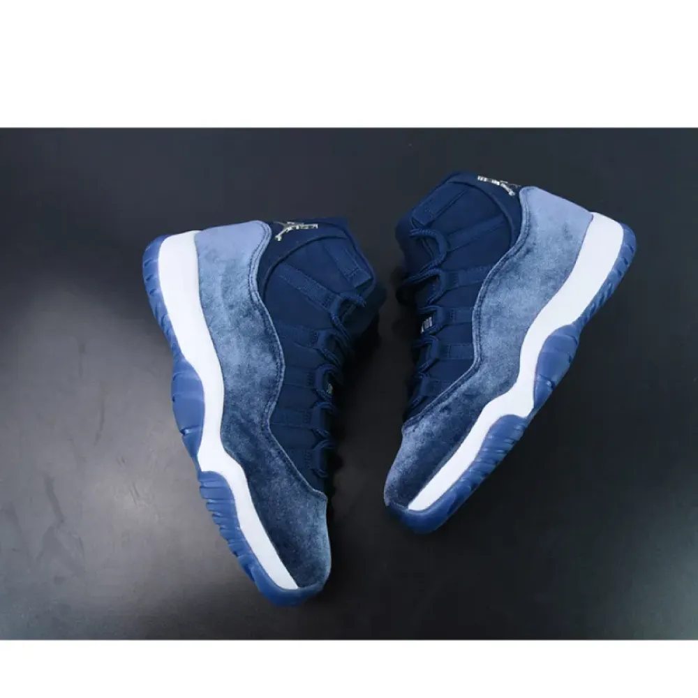 Air Jordan 11 Velvet Midnight Navy/Metallic Silver-White  AR0715-441