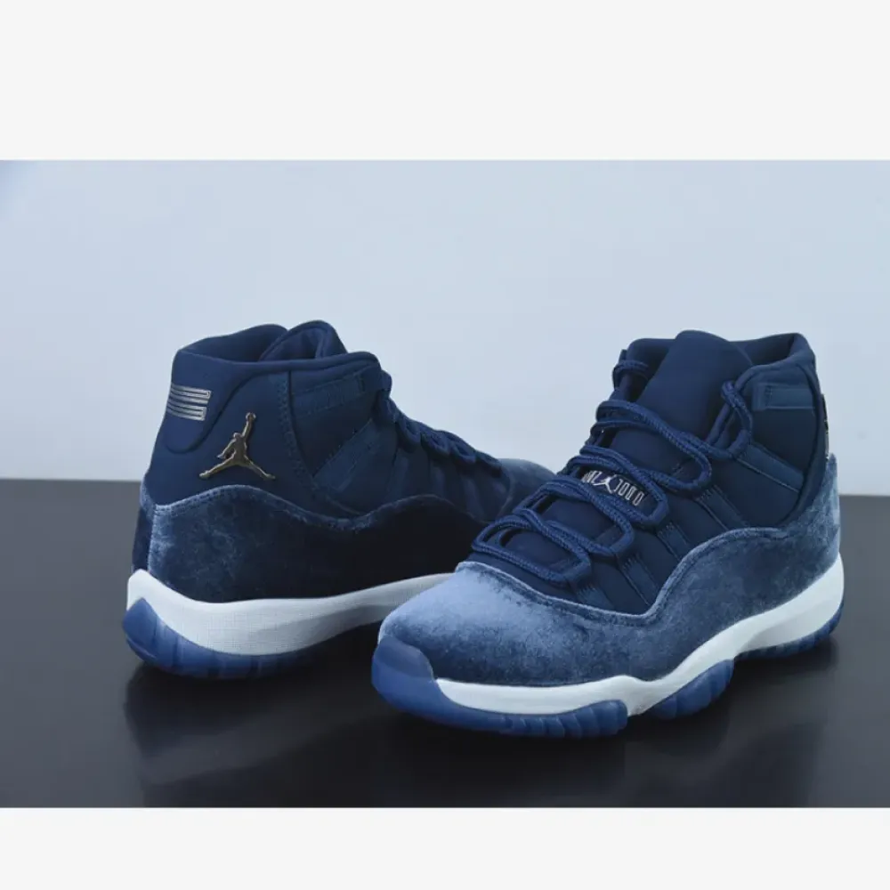 Air Jordan 11 Velvet Midnight Navy/Metallic Silver-White  AR0715-441