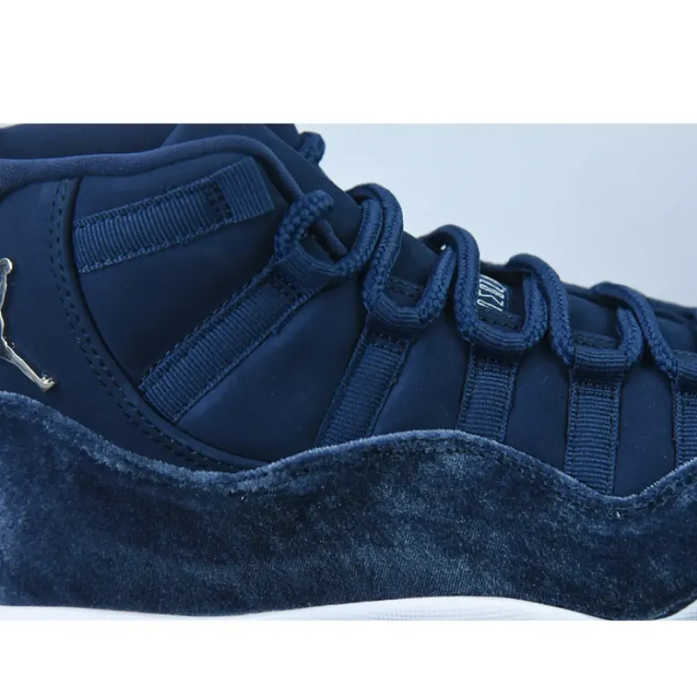Air Jordan 11 Velvet Midnight Navy/Metallic Silver-White  AR0715-441