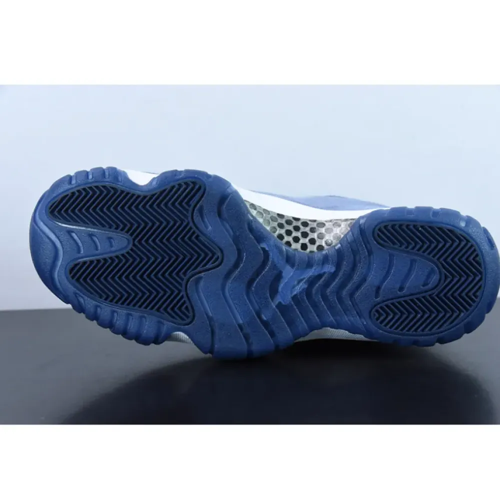 Air Jordan 11 Velvet Midnight Navy/Metallic Silver-White  AR0715-441
