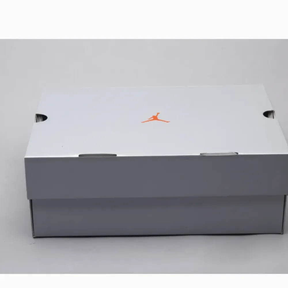 Air Jordan 13 “History of Flight” White/Metallic Silver-University Red 414571-103