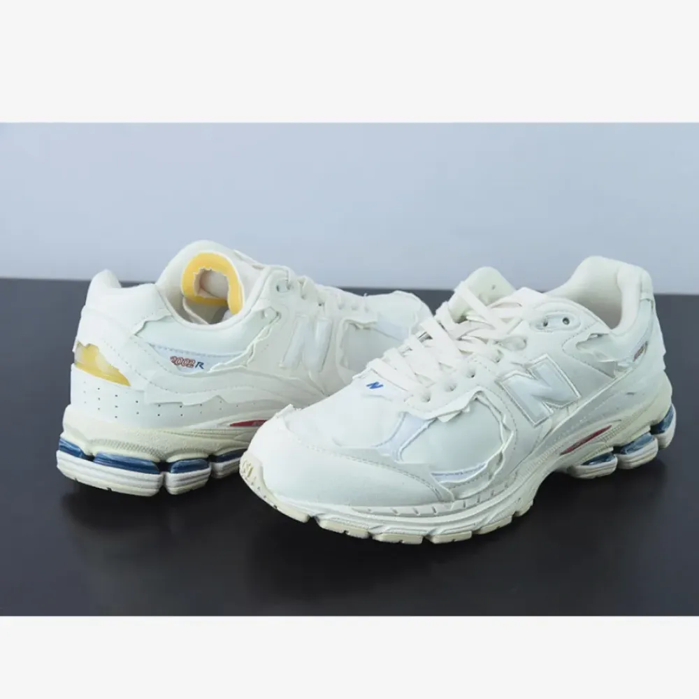 New Balance 2002R Protection Pack Sea Salt M2002RDC