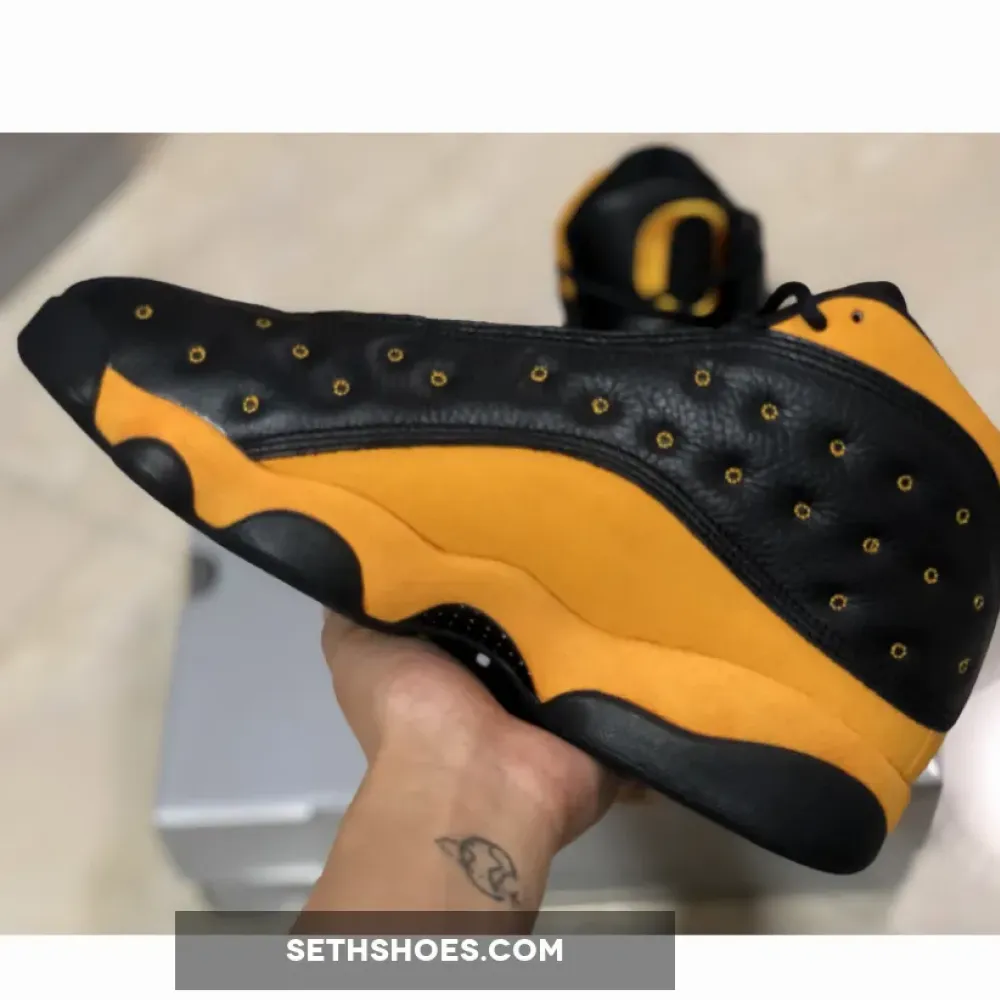 Air Jordan 13 PE Oregon “Track and Field” PE Orange Black