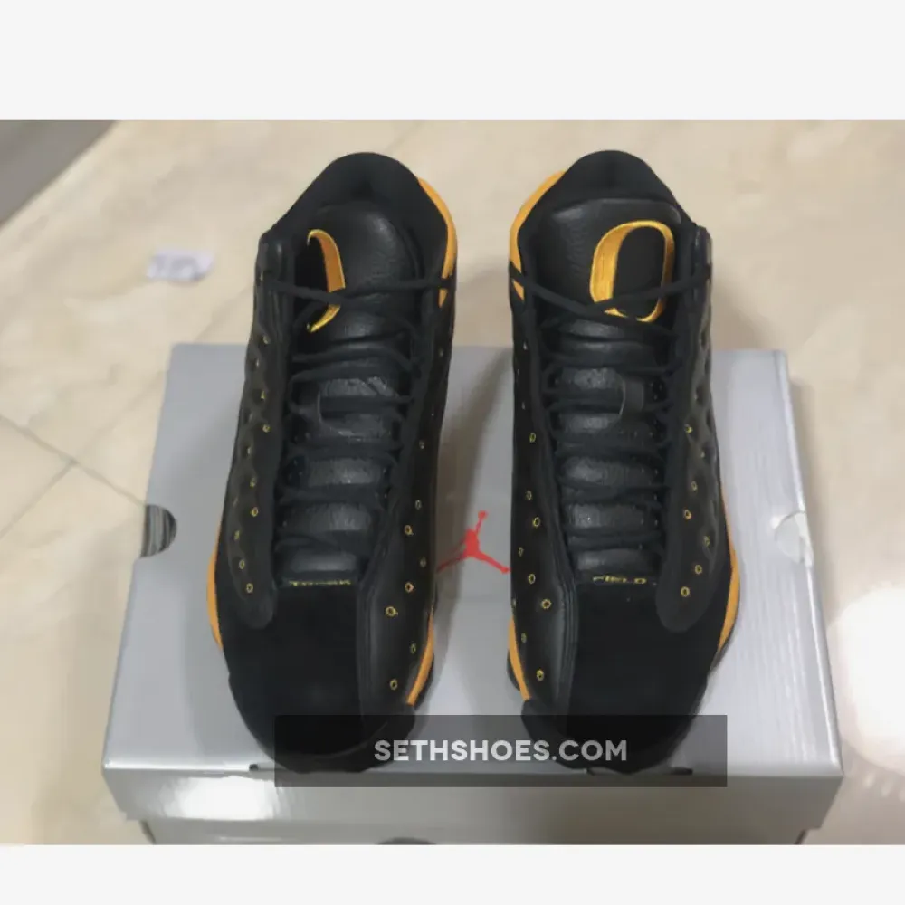 Air Jordan 13 PE Oregon “Track and Field” PE Orange Black