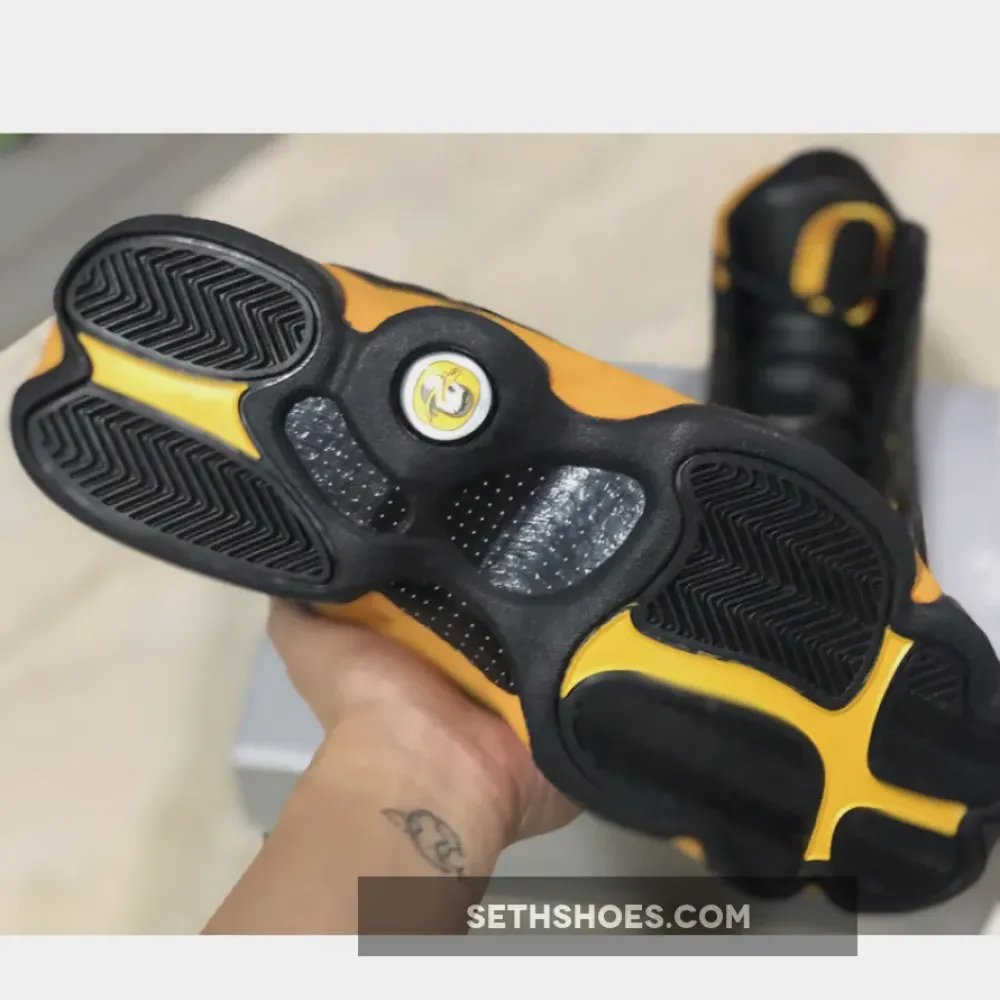 Air Jordan 13 PE Oregon “Track and Field” PE Orange Black