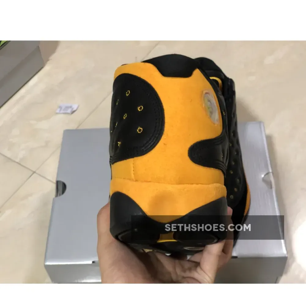 Air Jordan 13 PE Oregon “Track and Field” PE Orange Black