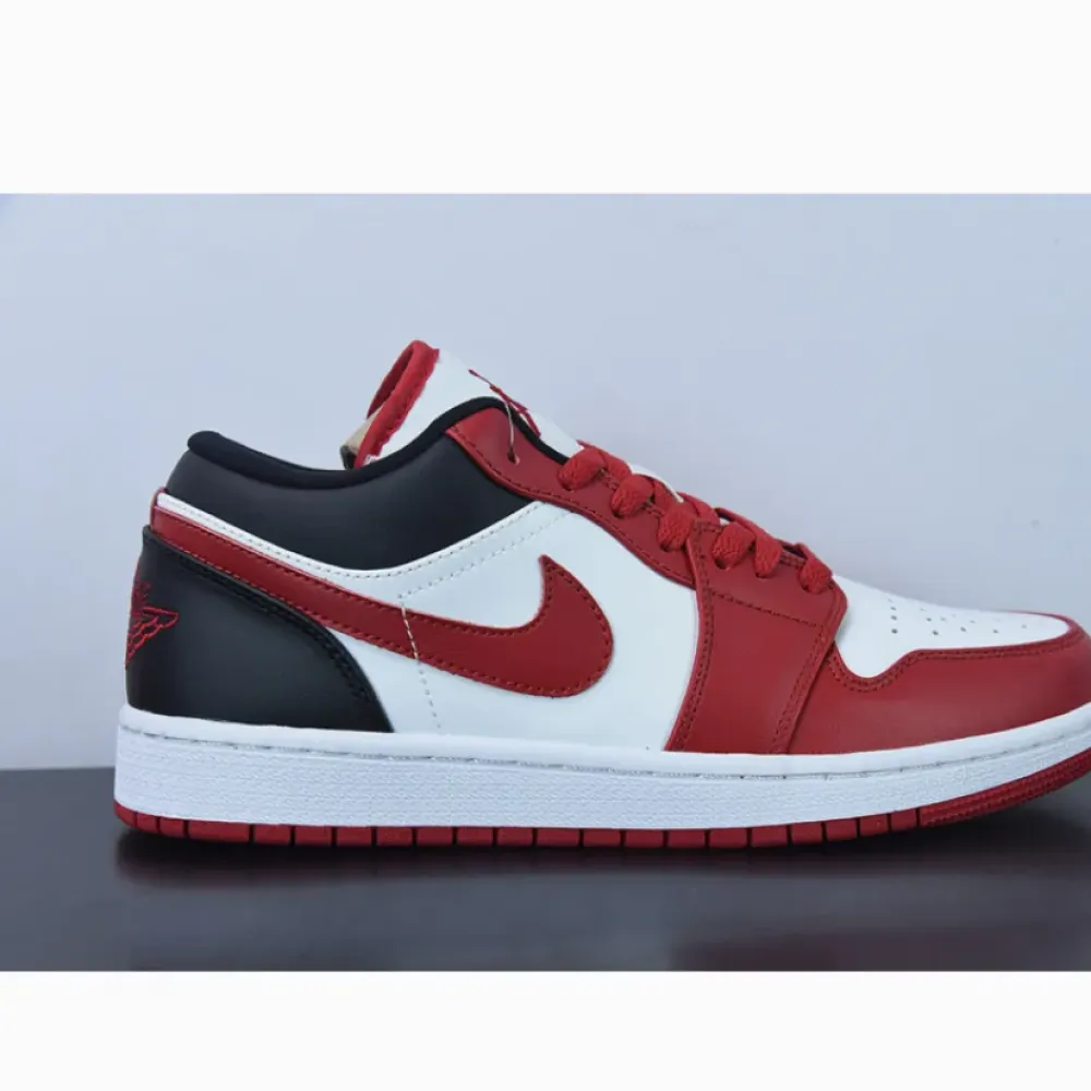Air Jordan 1 Low Reverse Black Toe  DC0774-160