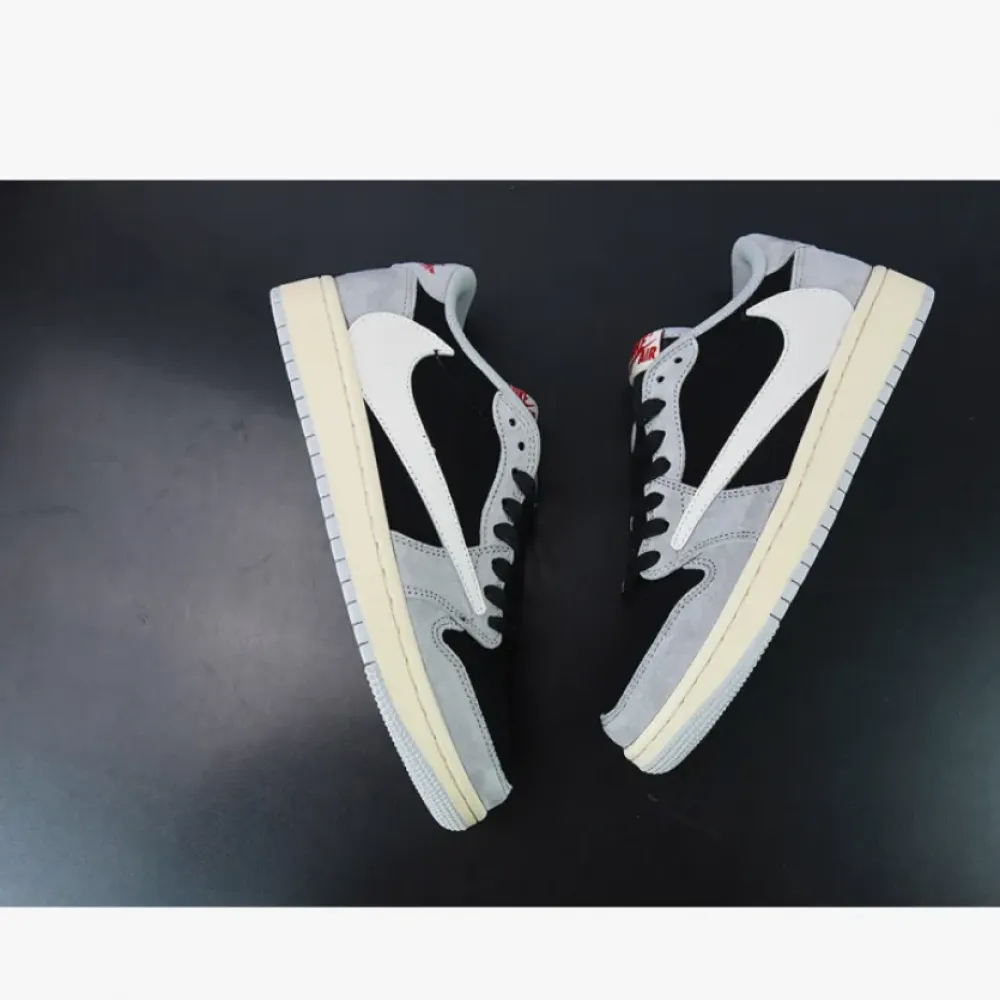 Travis Scott x Air Jordan 1 Low OG Grey/Black/Cream  DM7866-010