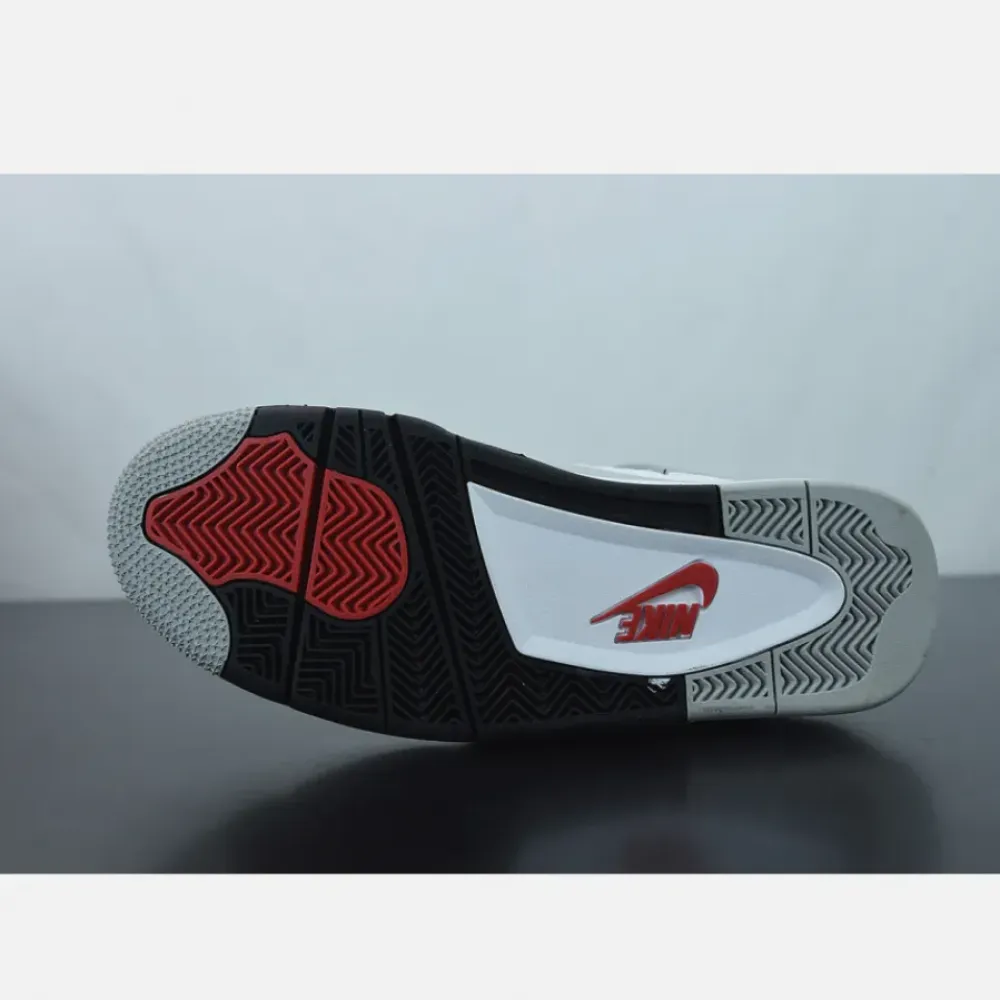 Air Jordan 4 OG “White Cement” White/Fire Red-Black-Tech Grey 840606-192