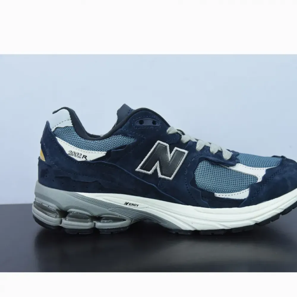 New Balance 2002R Protection Pack ‘Dark Navy’ M2002RDF