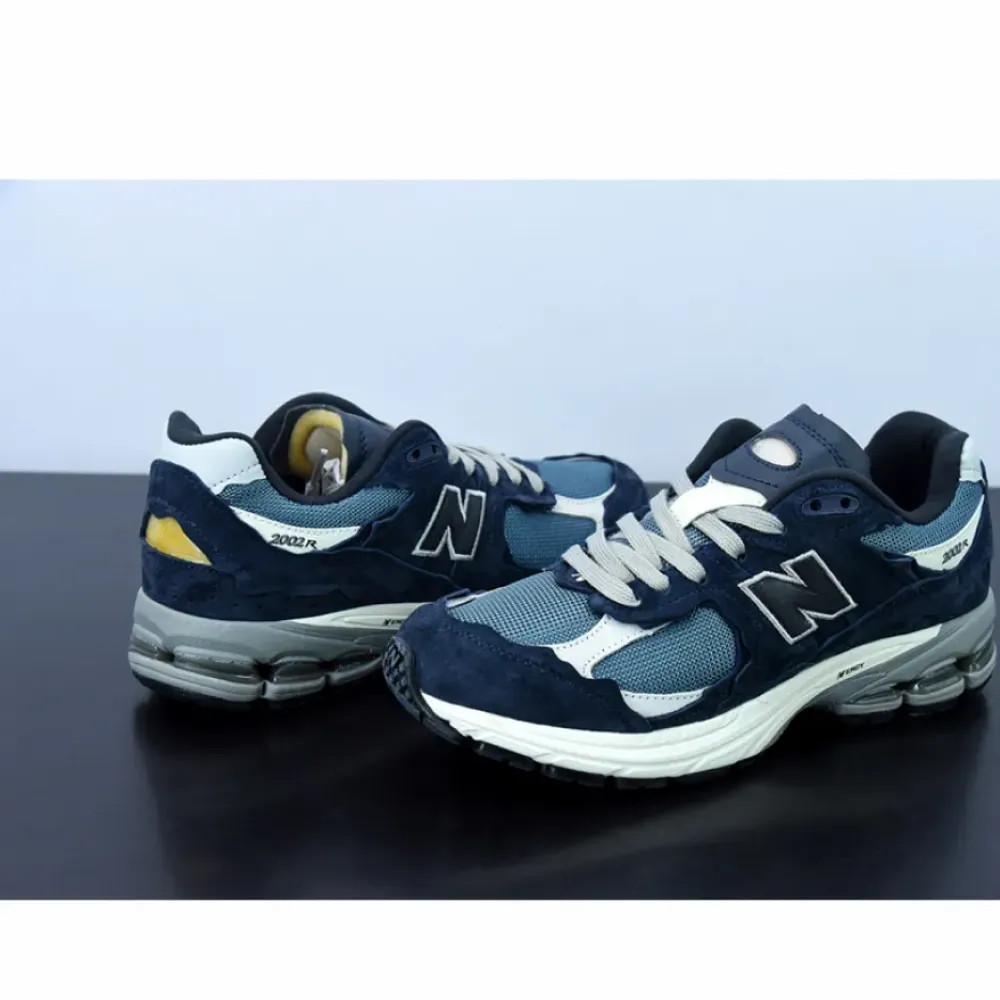 New Balance 2002R Protection Pack ‘Dark Navy’ M2002RDF
