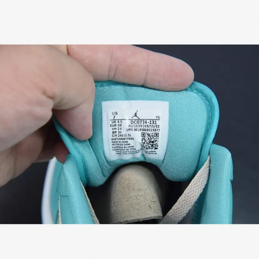 Air Jordan 1 Low Sanddrift/Sail-Washed Teal  DC0774-131