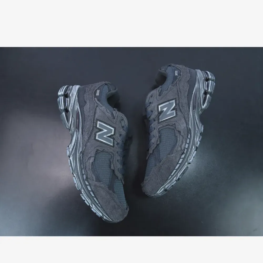 New Balance 2002R Protection Pack Phantom M2002RDB