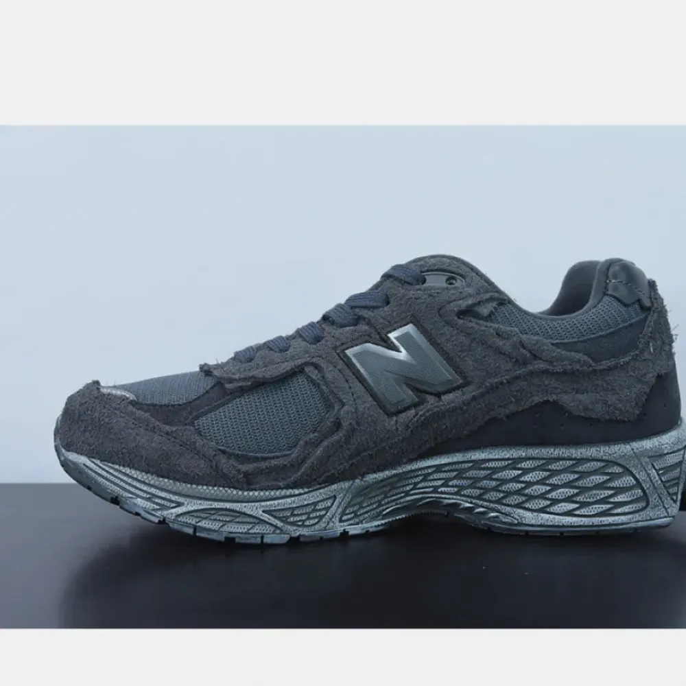 New Balance 2002R Protection Pack Phantom M2002RDB