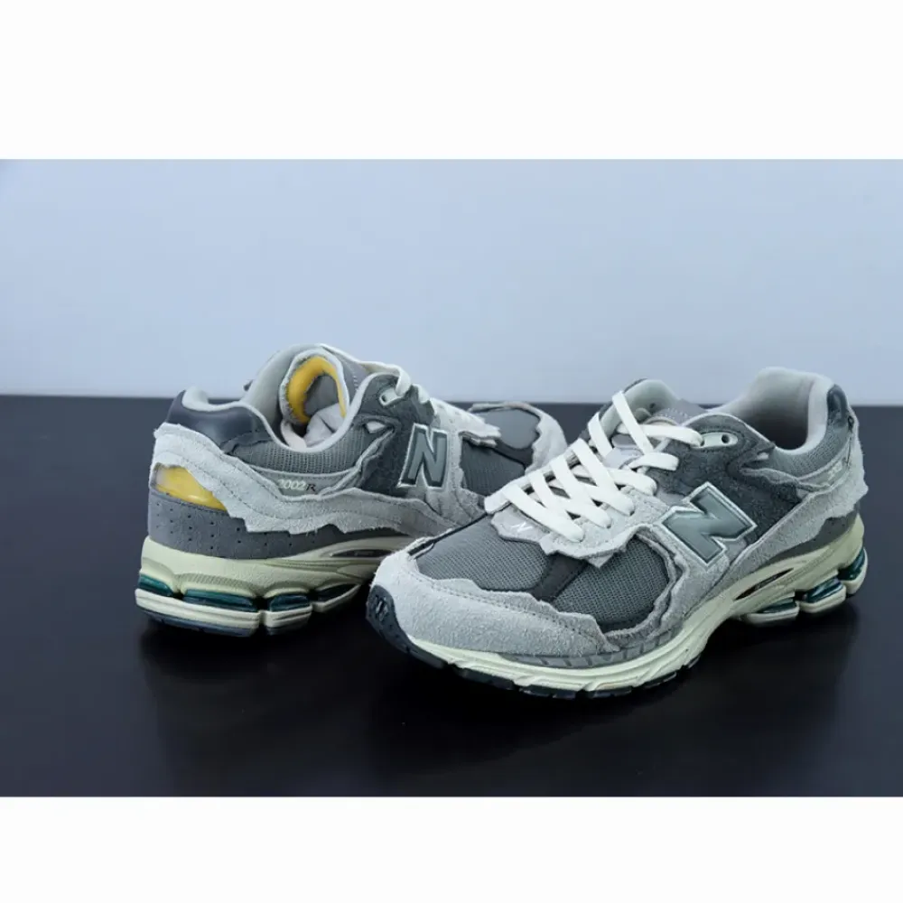 New Balance 2002R Protection Pack Rain Cloud M2002RDA