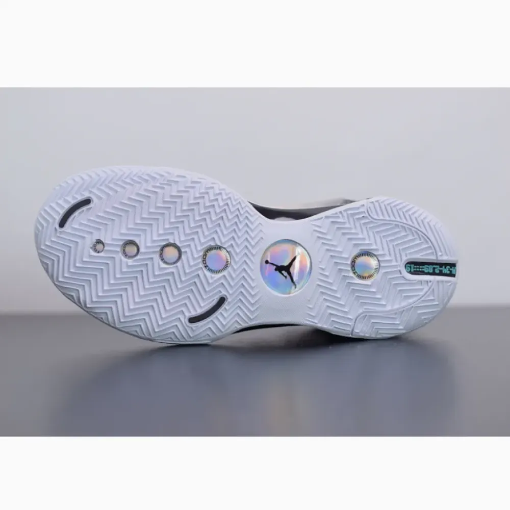 Air Jordan 34 Low “Guo Ailun”  CZ7748-100