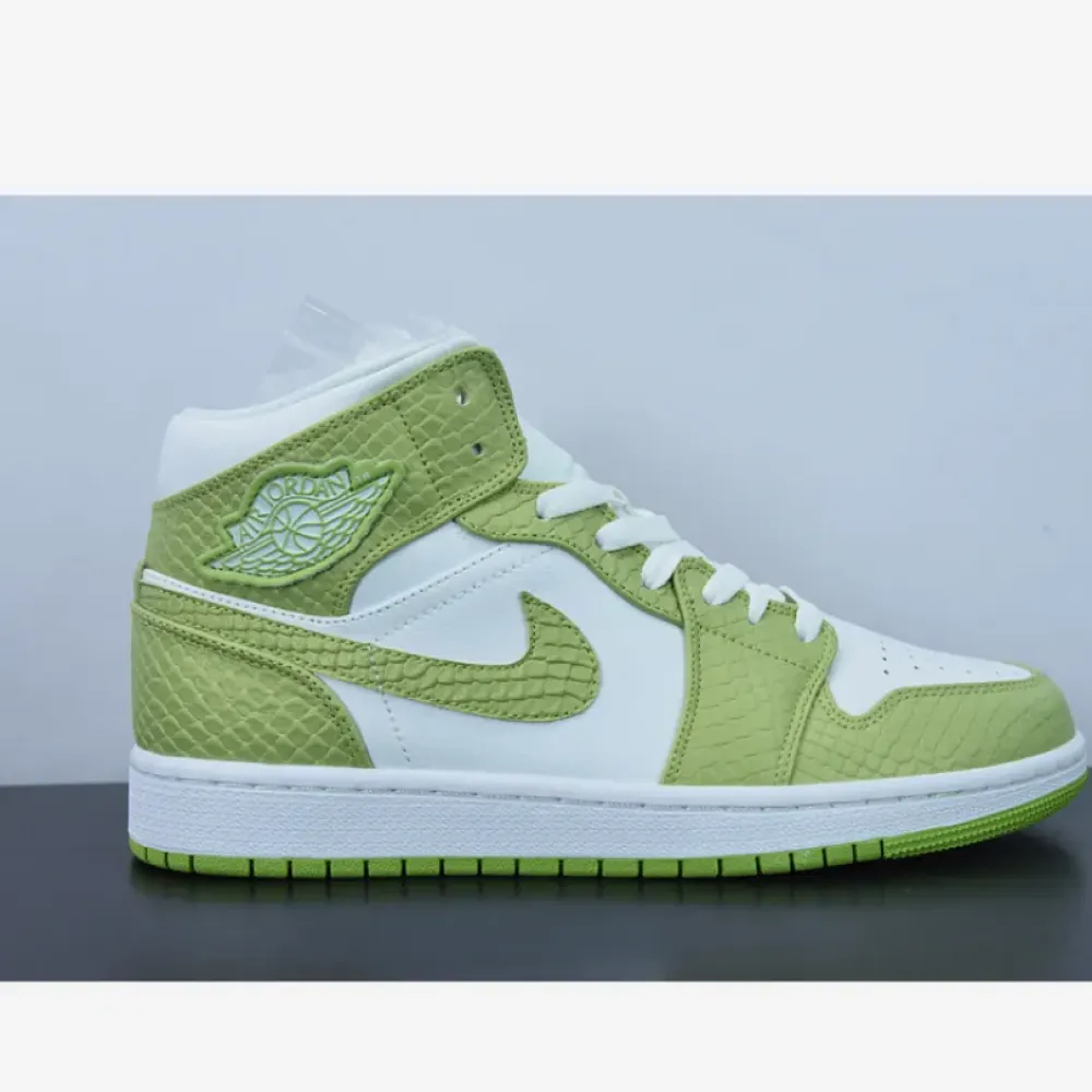 Air Jordan 1 Mid ‘Green Python’ White/Vivid Green  DV2959-113