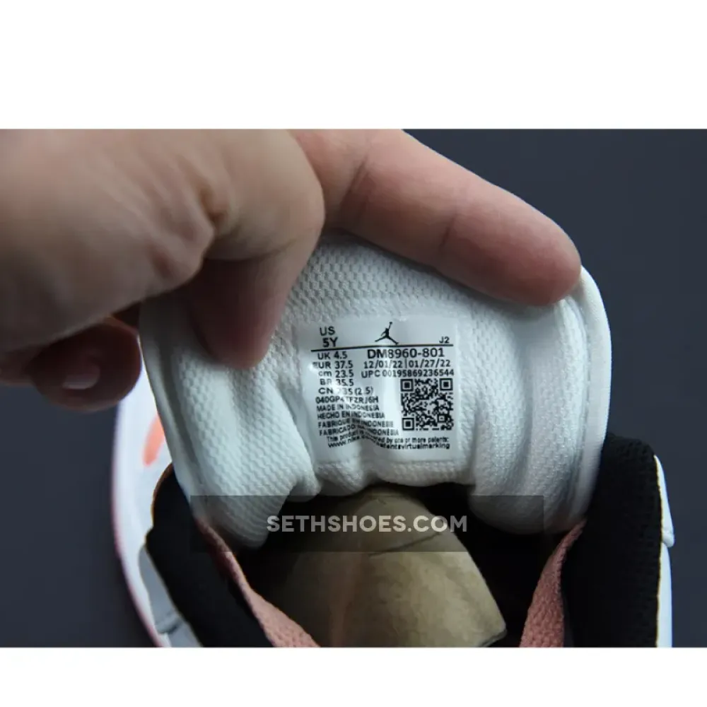 Air Jordan 1 Low GS White/Light Madder Root-Black  DM8960-801