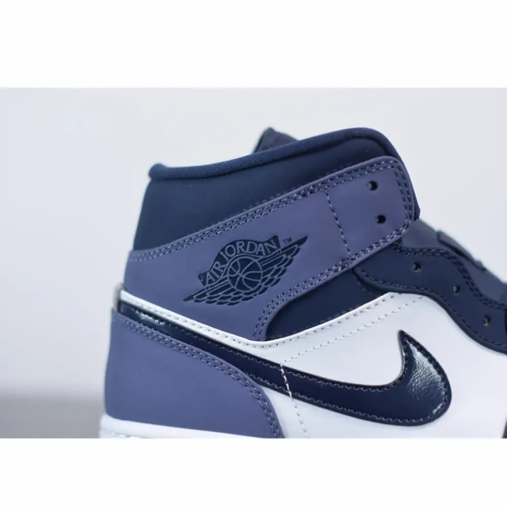 Air Jordan 1 Mid Obsidian/Sanded Purple-White  554724-445