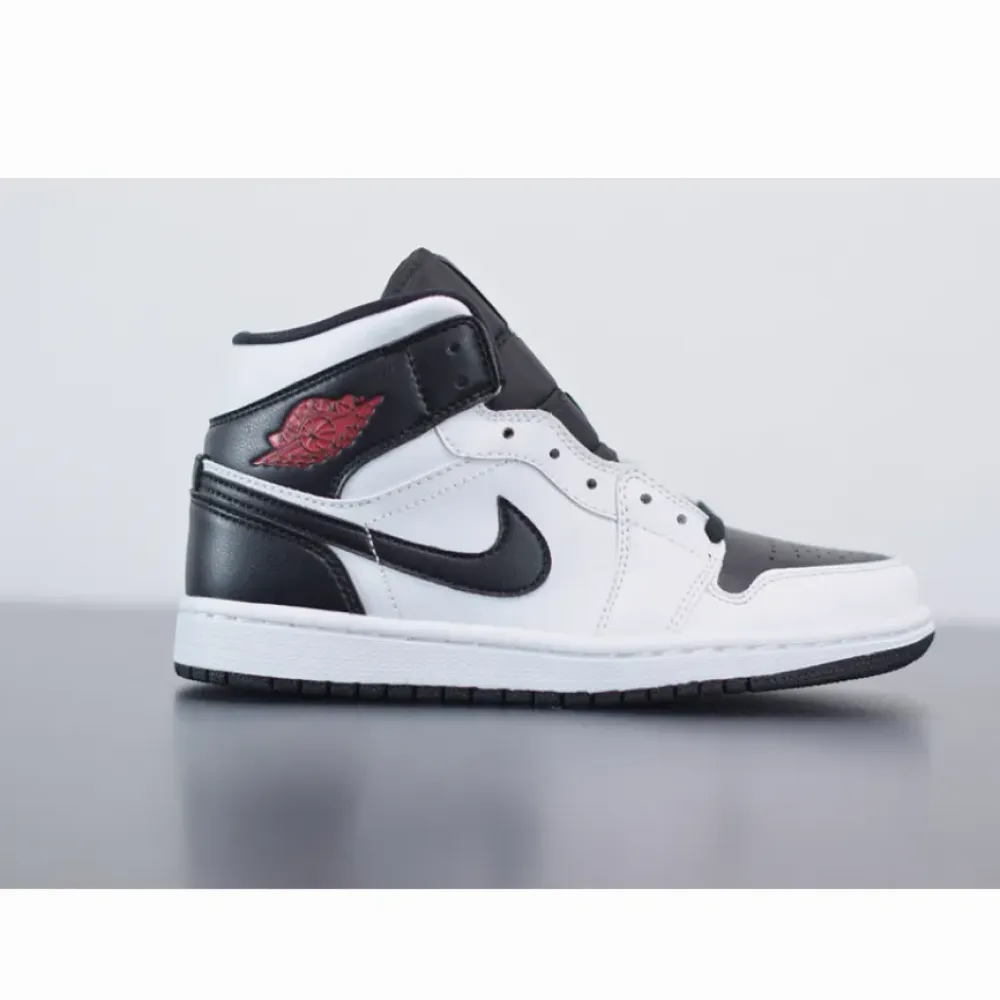 Air Jordan 1 Mid “Reverse Black Toe”  BQ6472-101