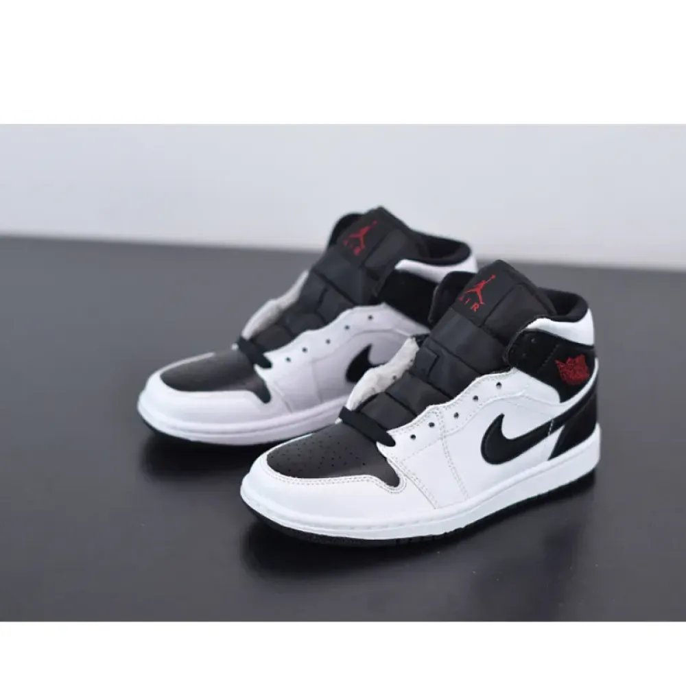 Air Jordan 1 Mid “Reverse Black Toe”  BQ6472-101