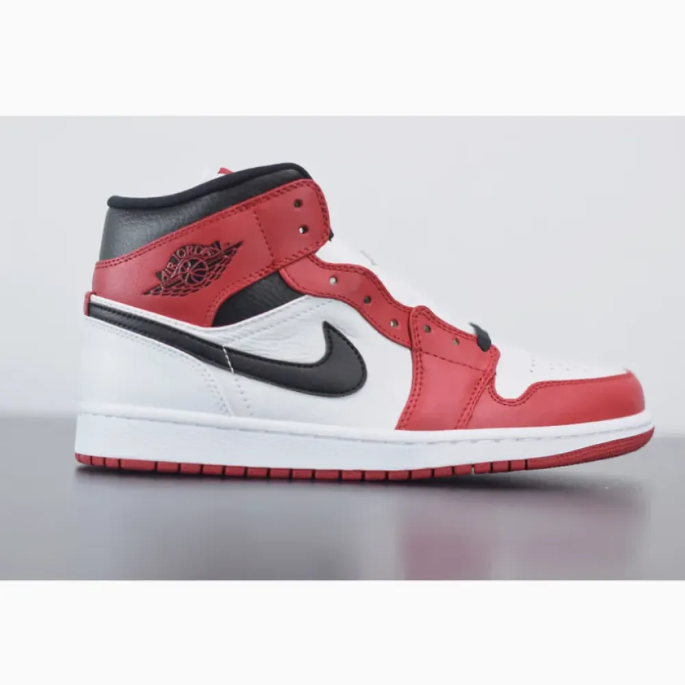Air Jordan 1 Mid “Chicago” White/Gym Red-Black  554724-173