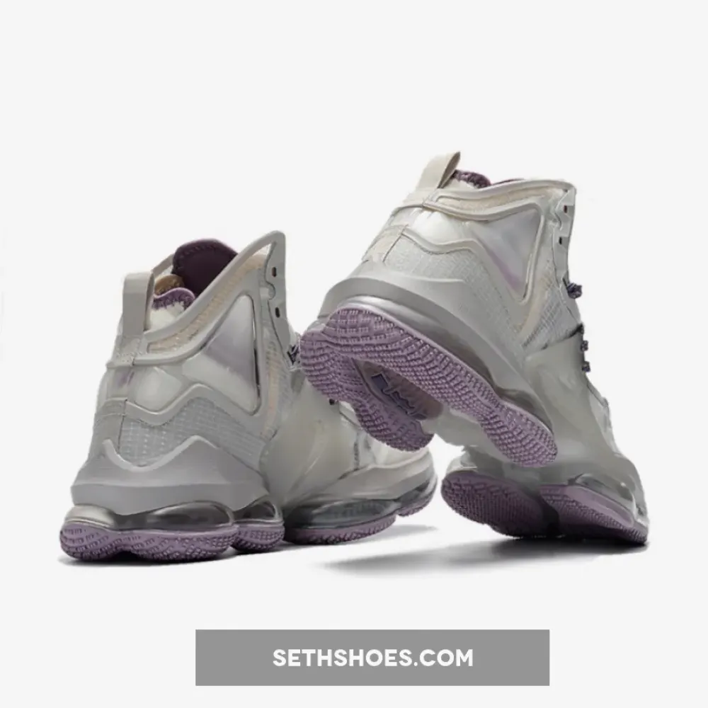 Nike LeBron 19 “Strive For Greatness”  DC9340-004