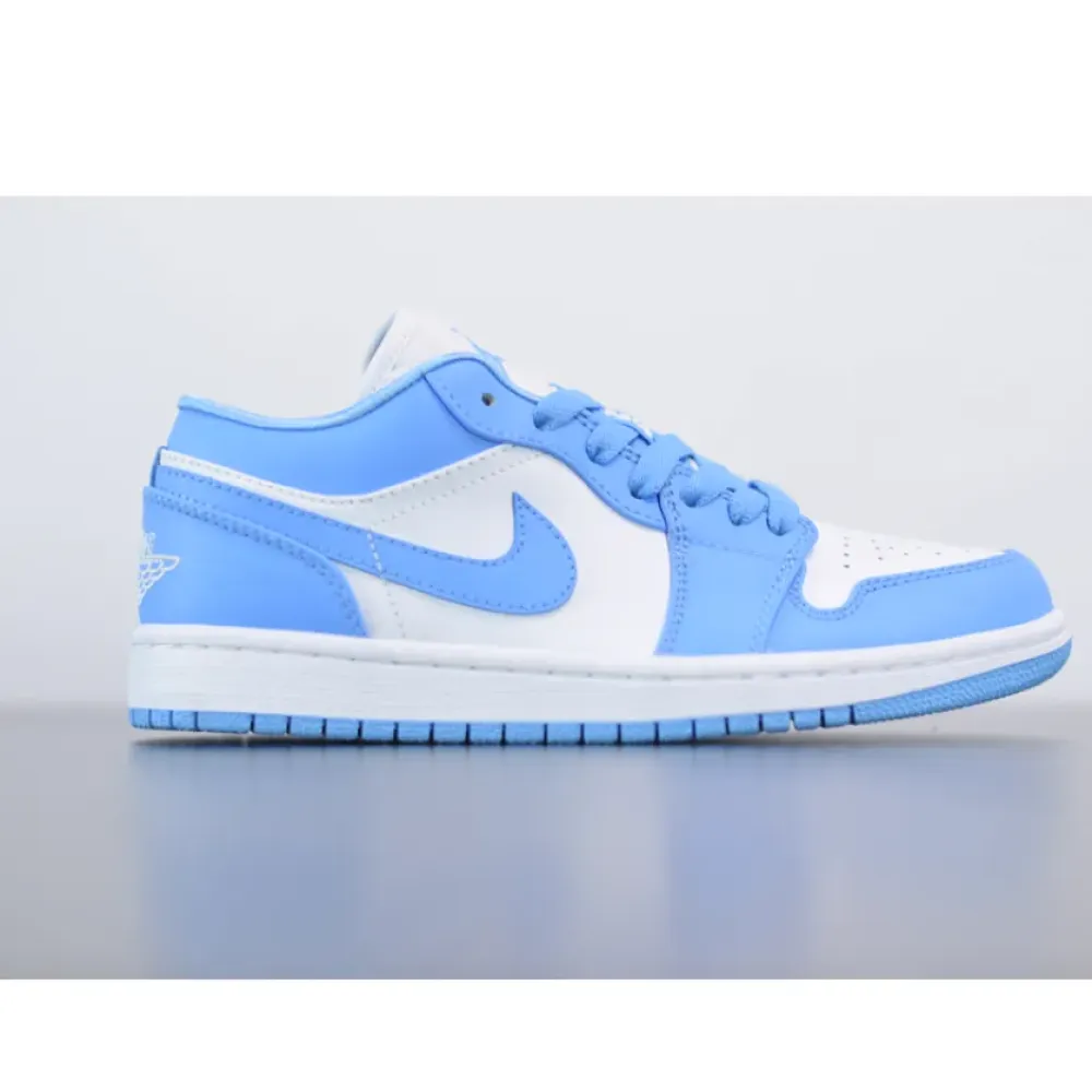 Air Jordan 1 Low “UNC”  AO9944-441