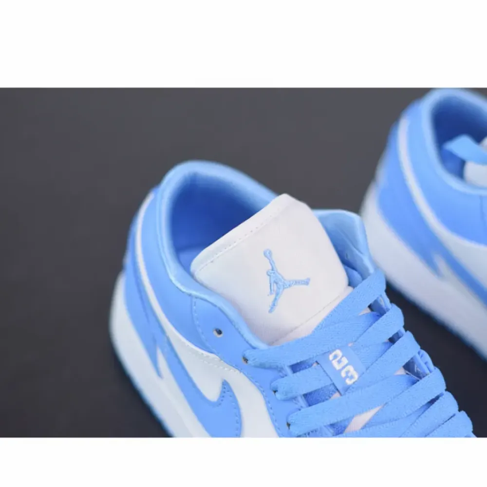 Air Jordan 1 Low “UNC”  AO9944-441
