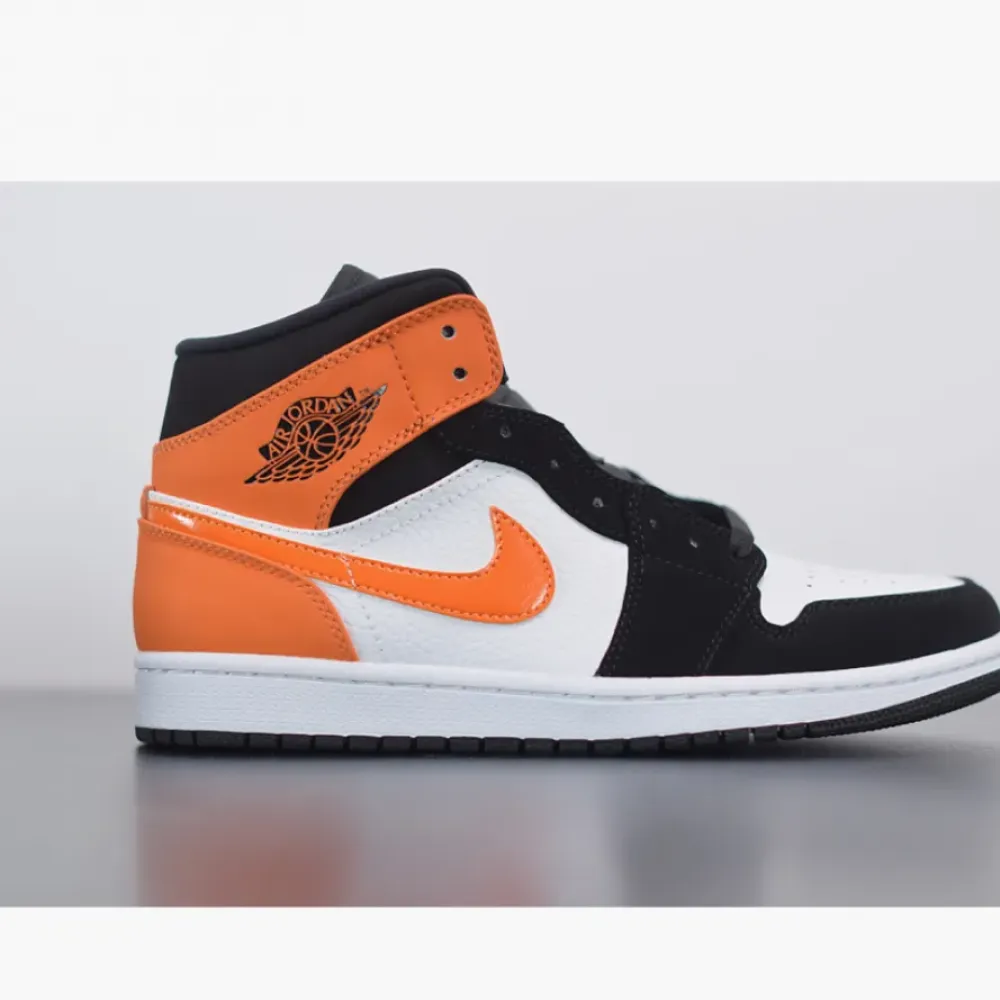 Air Jordan 1 Mid ‘Shattered Backboard’ Black/Starfish-White  554724-058